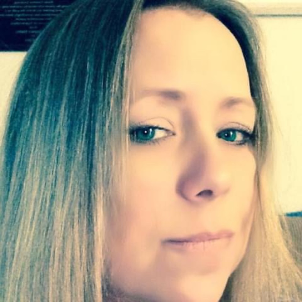 Meet your Posher, Rebecca